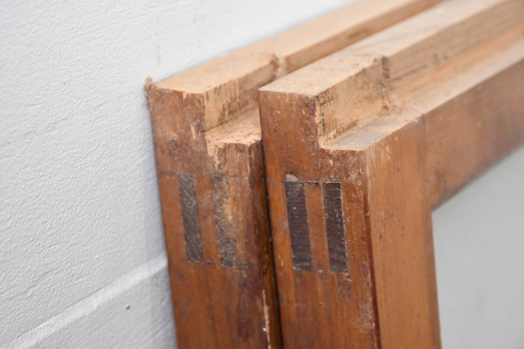 アンティーク建具　昭和初期　素朴な佇まいのガラス窓2枚セット　(R-083416)