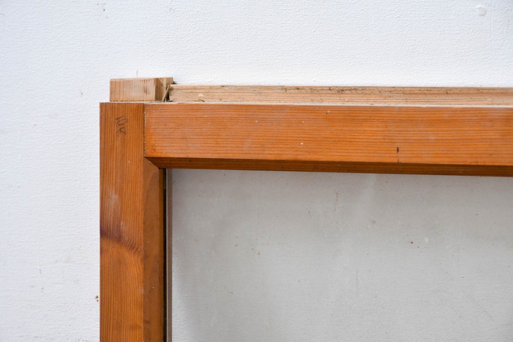 アンティーク建具　昭和初期　横桟と縦桟の構成が美しいガラス窓1枚　(R-083417)