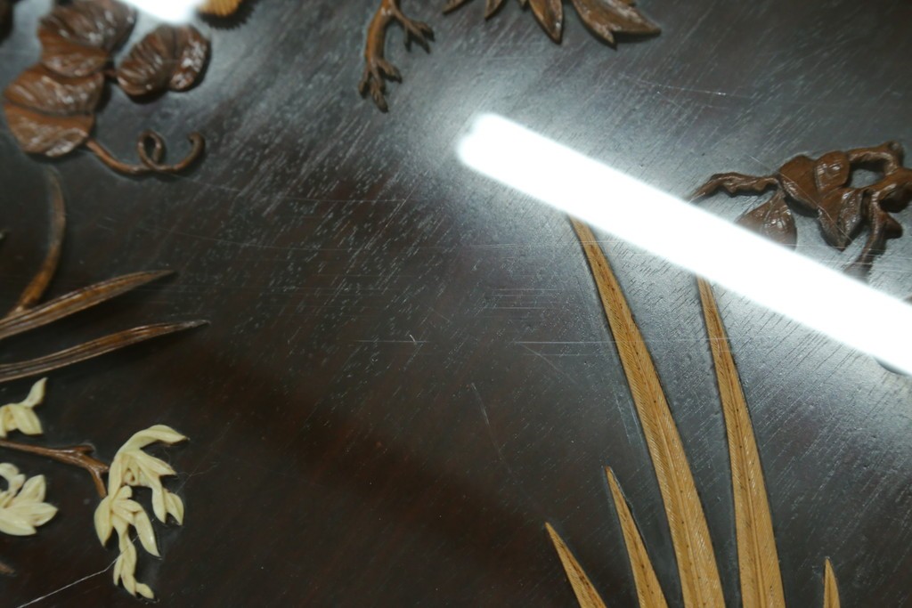 和製ヴィンテージ　超美品　民芸家具　総紫檀(シタン)彫刻　花鳥図と龍の総彫りが高級感たっぷりなガラス天板付き座卓　(R-083418)