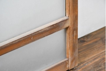 アンティーク建具　昭和初期　大正ロマンを思わせる佇まいのガラス窓2枚セット　(R-083420)