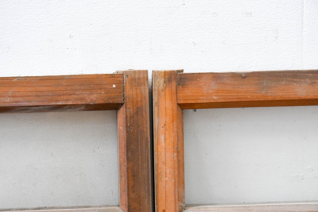 アンティーク建具　昭和初期　大正ロマンを思わせる佇まいのガラス窓2枚セット　(R-083420)