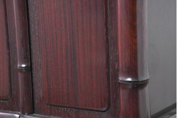 和製ビンテージ　超美品　シタン(紫檀)材　竹の意匠と花鳥彫刻の最高級飾り棚(茶棚、茶箪笥、収納棚、飾り棚、戸棚、サイドボード、ヴィンテージ)(定価約200万円)(R-083422)