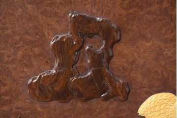 和製ビンテージ　超美品　最高級　シタン(紫檀)材とカリン(花梨)材　鳥眼杢を背景に竹の意匠と花蝶図の彫刻が映える雅な衝立て(衝い立て、パーテーション、仕切り、ヴィンテージ)(R-083423)