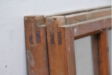 アンティーク建具　大正ロマン　和モダンインテリアに最適な窓2枚セット(引き戸、ガラス窓)(R-083427)