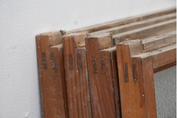 アンティーク建具　大正ロマン　ナチュラルな素材で柔らかな雰囲気のお部屋にもピッタリな窓4枚セット(引き戸、ガラス窓)(R-083429)