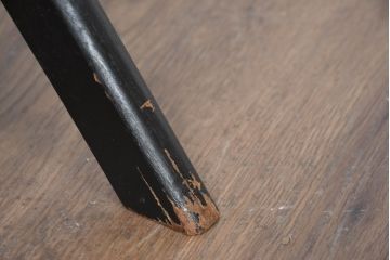 フィリピンビンテージ　パーケットリートップ　使い勝手抜群な折り畳みサイドテーブル(コーヒーテーブル、ナイトテーブル、花台、飾り台、ヴィンテージ)(R-083446)