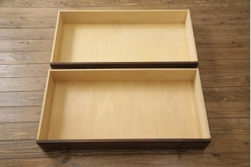 中古　北海道民芸家具　天板リメイク　和洋どちらのお部屋にも馴染みやすいサイドチェスト(テレビ台、テレビボード、ローボード、ローチェスト、引き出し、収納箪笥、衣装箪笥)(R-083450)