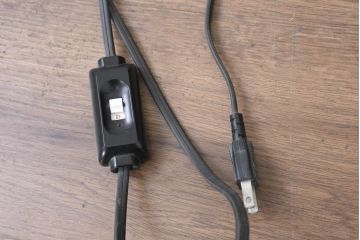 和製アンティーク　漆塗りが美しく和の雰囲気を醸し出す行灯(丸行灯、行燈、照明、フロアスタンド)(R-083453)