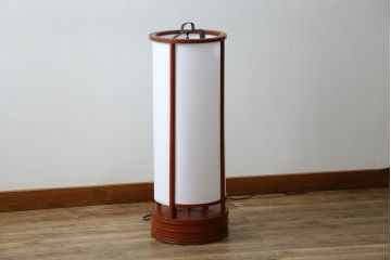 和製アンティーク　漆塗りが美しく和の雰囲気を醸し出す行灯(丸行灯、行燈、照明、フロアスタンド)(R-083453)