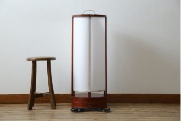 和製アンティーク　漆塗りが美しく和の雰囲気を醸し出す行灯(丸行灯、行燈、照明、フロアスタンド)(R-083453)