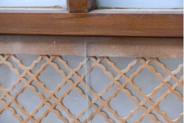 アンティーク建具　両面ガラス組子入り　特大!　伝統工芸の美を感じるガラス欄間1枚(格子欄間、明り取り、明かり取り)(R-083458)