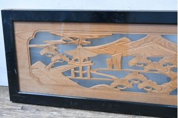 ビンテージ建具　両面ガラス　松の木と古都の情景が素敵な彫刻欄間2枚セット(明かり取り、明り取り、ヴィンテージ)(R-083461)