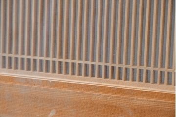 ビンテージ建具　両面ガラス　和モダンインテリアに映える明るい木肌の筬欄間2枚セット(格子欄間、オサランマ、おさらんま、明かり取り、明り取り、ヴィンテージ)(R-083463)