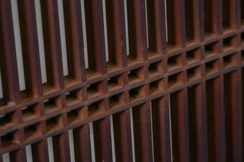 アンティーク建具　明治～大正期　細やかな筬組みが意匠性の高い筬欄間1枚　(R-083465)