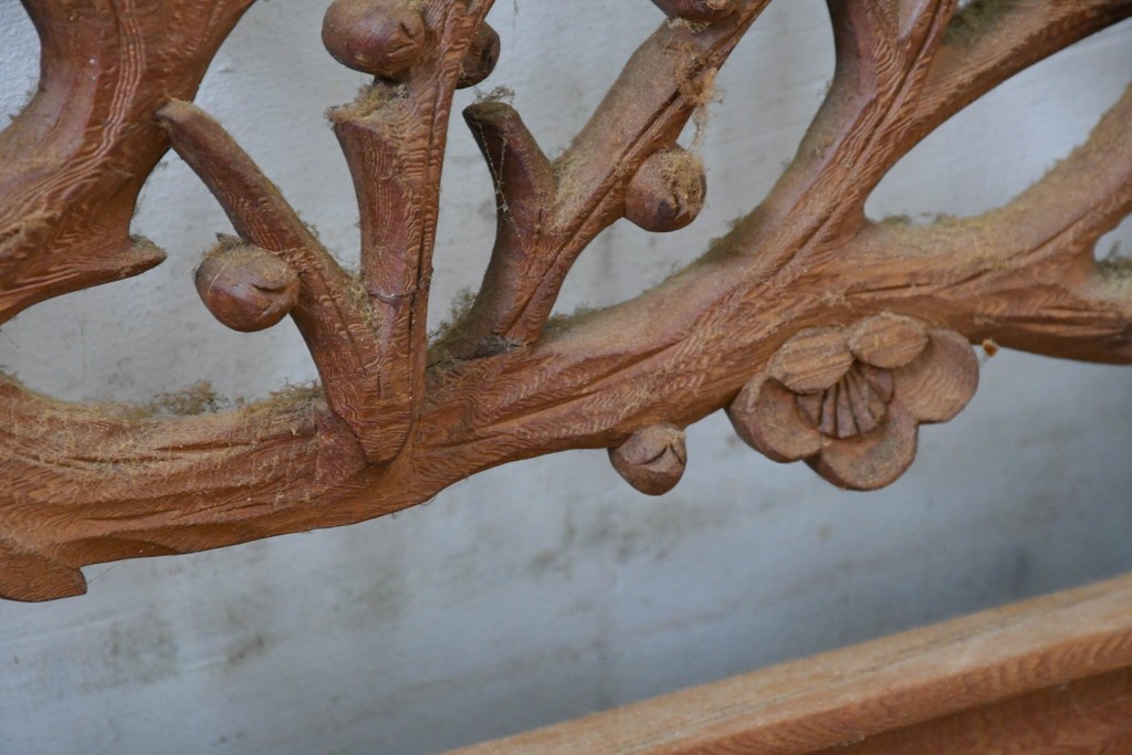 アンティーク建具　昭和初期　両面彫刻が施された松竹梅文様の欄間2枚セット　(R-083466)