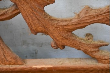 アンティーク建具　昭和初期　両面彫刻が施された松竹梅文様の欄間2枚セット　(R-083466)