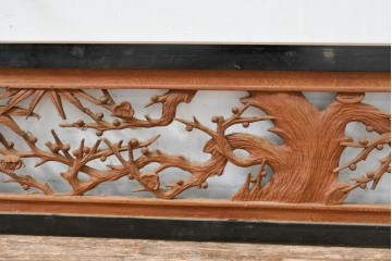 アンティーク建具　昭和初期　両面彫刻が施された松竹梅文様の欄間2枚セット　(R-083466)