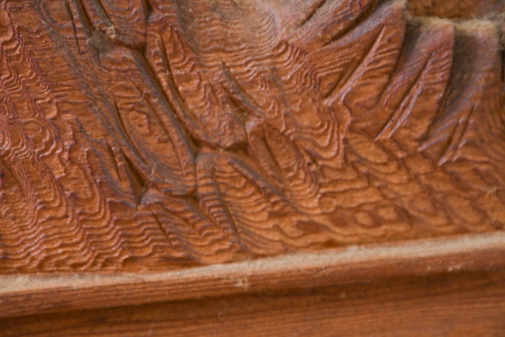 アンティーク建具　昭和初期　両面彫刻が施された松竹梅文様の欄間2枚セット　(R-083466)