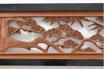 アンティーク建具　昭和初期　両面彫刻が施された松竹梅文様の欄間2枚セット　(R-083466)