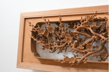 アンティーク建具　最高級　井波彫刻　躍動感と厚みのある松竹梅の彫刻が素敵な両面彫刻欄間2枚セット(明り取り、明かり取り)(R-083469)