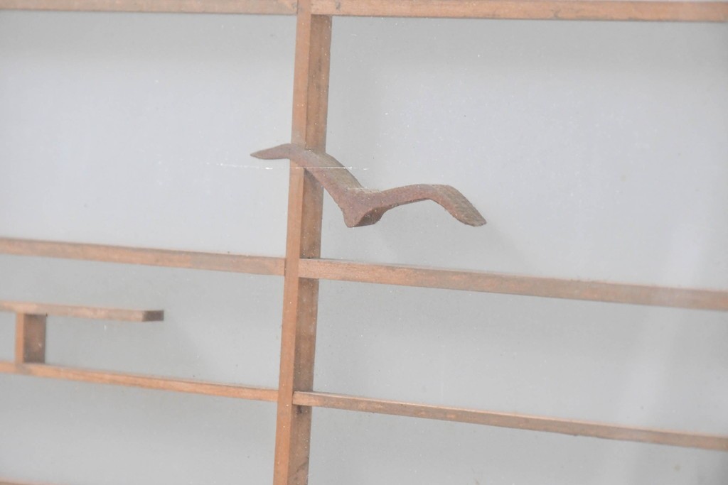 ヴィンテージ建具　昭和中期　海と富士山のモチーフ　組子が入った両面ガラスの書院戸4枚セット　(R-083470)