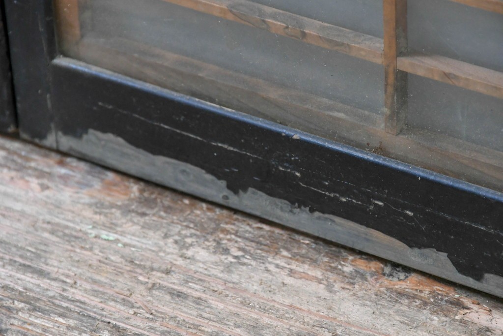 ヴィンテージ建具　昭和中期　海と富士山のモチーフ　組子が入った両面ガラスの書院戸4枚セット　(R-083470)