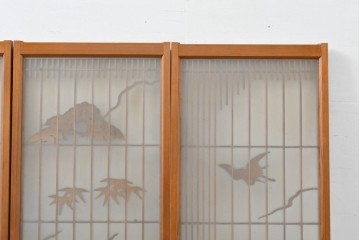 ヴィンテージ建具　昭和中期　組子と彫刻をあしらった片面ガラスの書院戸4枚セット　(R-083471)