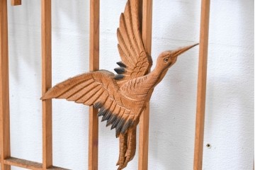 ヴィンテージ建具　昭和中期　組子と彫刻をあしらった片面ガラスの書院戸4枚セット　(R-083471)