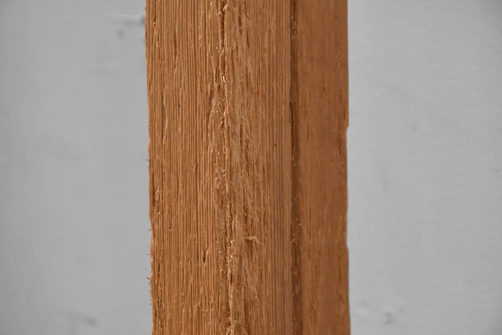 ヴィンテージ建具　昭和後期　透かし彫り入りの格子戸2枚セット　(R-083472)