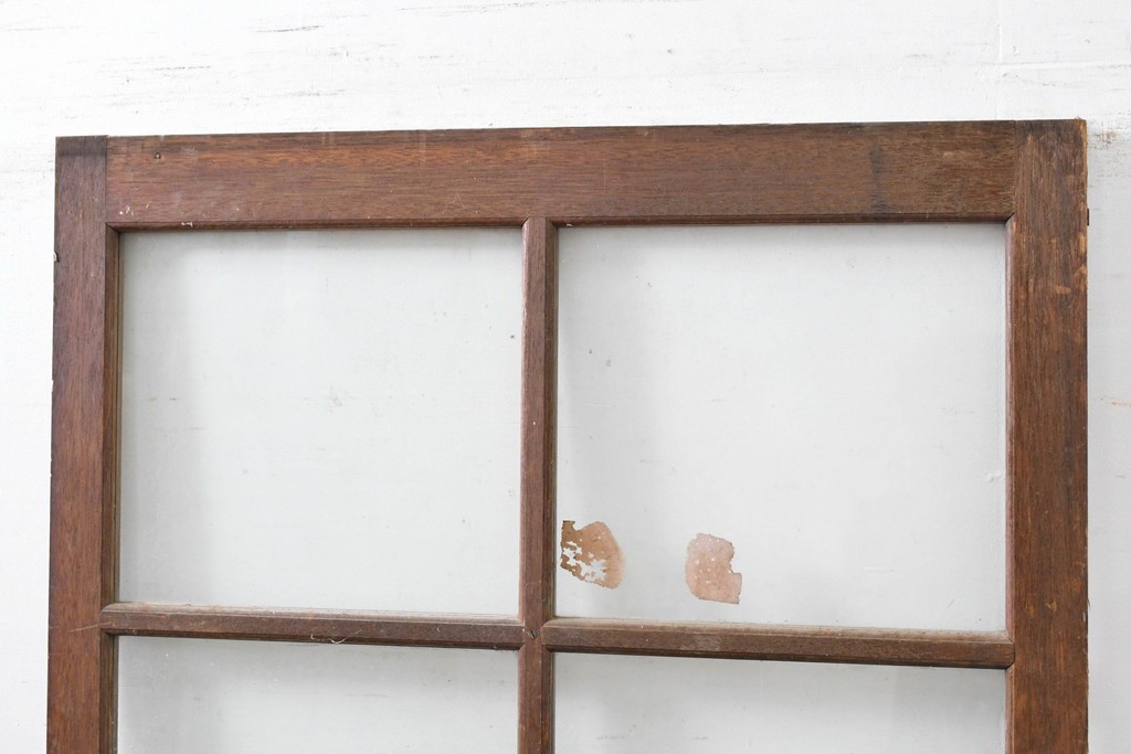 ヴィンテージ建具　昭和中期　レトロ感漂う素朴な木枠が魅力のドア1枚　(R-083474)