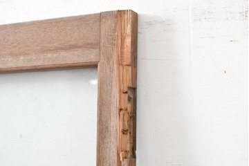 ヴィンテージ建具　昭和中期　レトロ感漂う素朴な木枠が魅力のドア1枚　(R-083474)