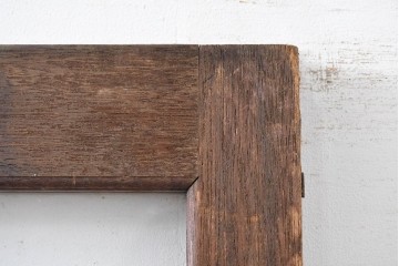 ヴィンテージ建具　昭和中期　レトロ感漂う素朴な木枠が魅力のドア1枚　(R-083474)