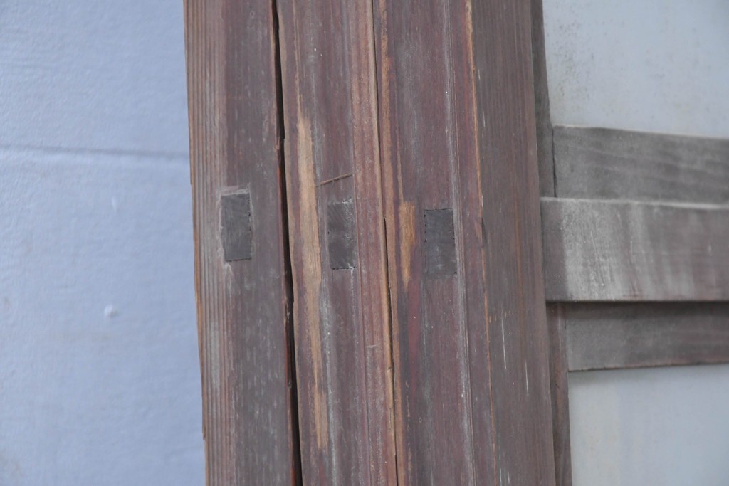 アンティーク建具　昭和初期　裏障子と裏ガラスを組み込んだ古い木味の格子戸3枚セット　(R-083475)