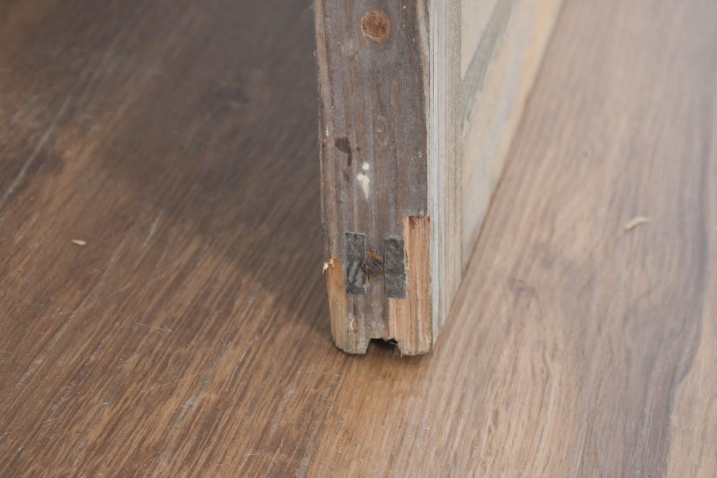 アンティーク建具　明治大正期　古い木味が魅力の裏障子付き格子戸2枚セット　(R-083478)