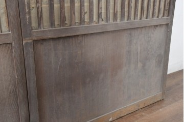 アンティーク建具　明治大正期　古い木味が魅力の裏障子付き格子戸2枚セット　(R-083478)