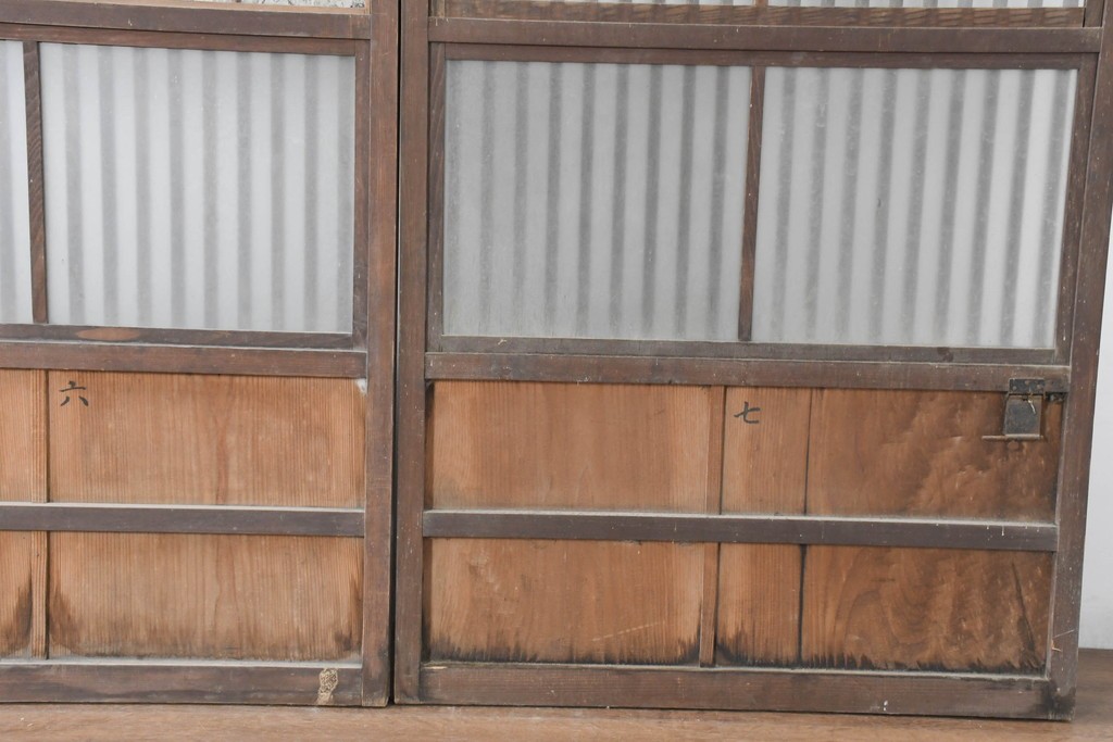 アンティーク建具　裏障子と裏ガラスを組み込んだ格子戸3枚セット　(R-083479)