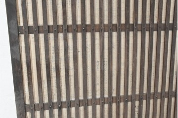 アンティーク建具　奥ゆかしい日本の美を感じさせる格子戸1枚(リペア時障子は張りません)　(R-083481)