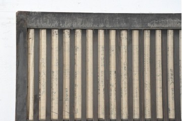 アンティーク建具　奥ゆかしい日本の美を感じさせる格子戸1枚(リペア時障子は張りません)　(R-083481)