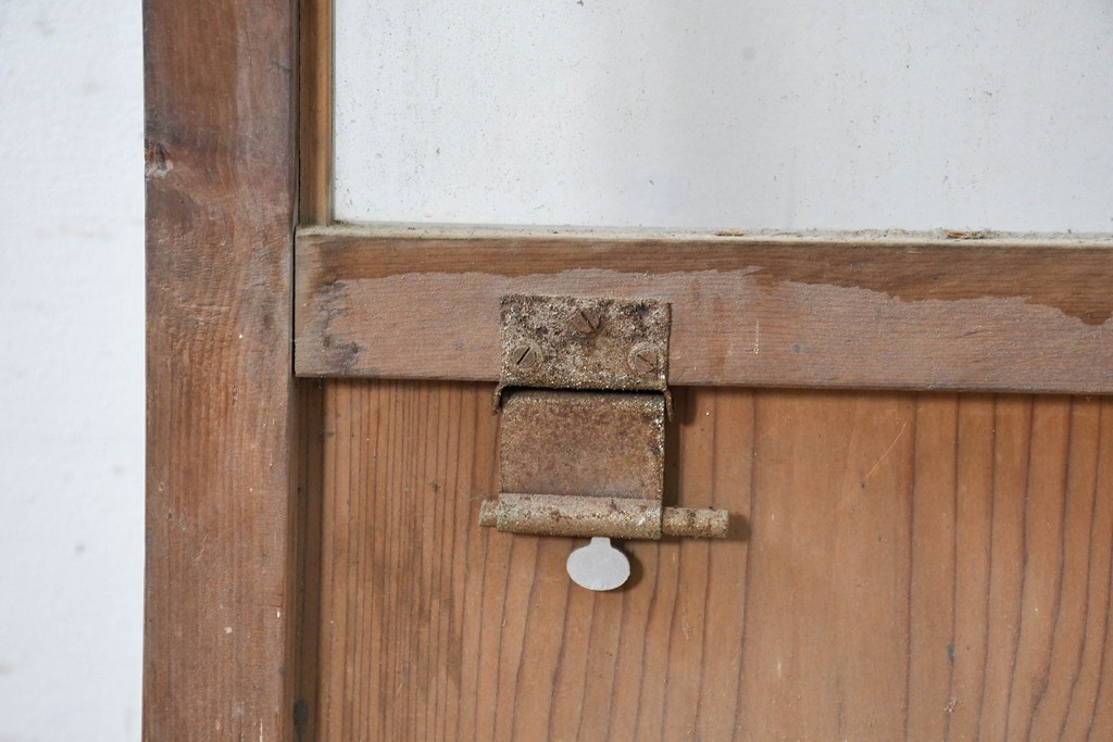 アンティーク建具　昭和初期　ガラス面を大きくとった素朴な引き戸1枚　(R-083482)