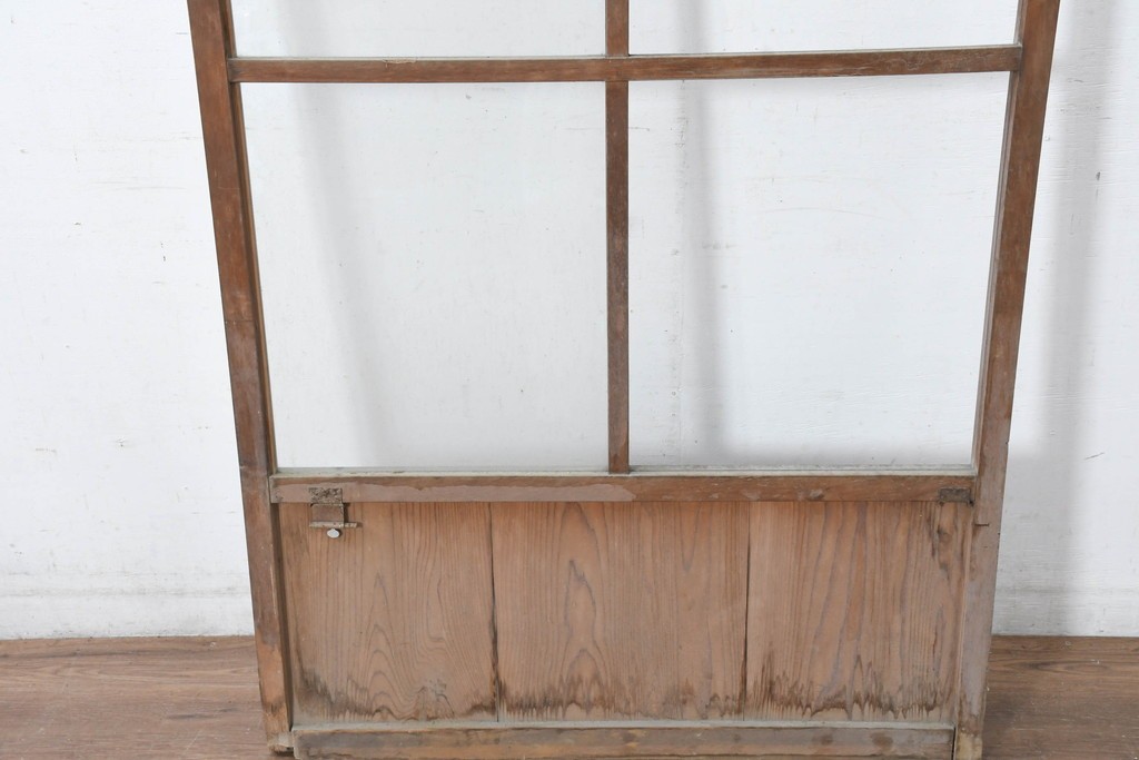 アンティーク建具　昭和初期　ガラス面を大きくとった素朴な引き戸1枚　(R-083482)