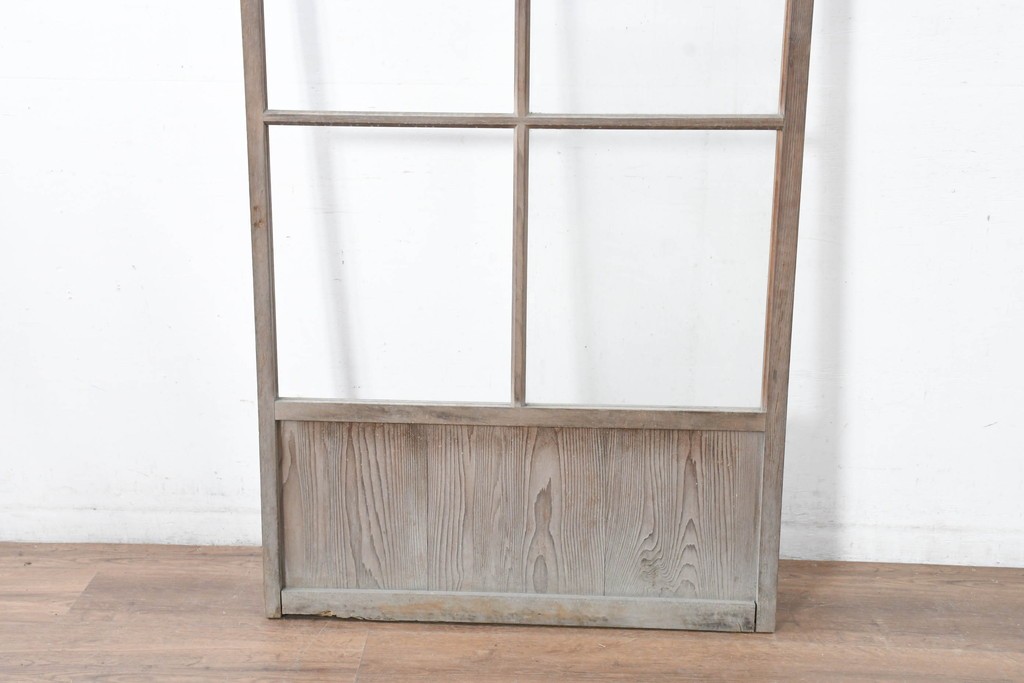 アンティーク建具　昭和初期　ガラス面を大きくとった素朴な引き戸1枚　(R-083482)