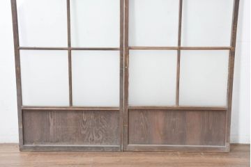アンティーク建具　使い込まれた風合いが味わい深いガラス戸2枚セット(引き戸)(R-083483)