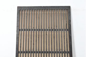 アンティーク建具　シンプルでありながらも奥ゆかしい日本の美を感じさせる格子戸1枚(引き戸、障子戸)(リペア時障子は張りません)(R-083489)