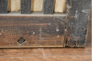 アンティーク建具　シンプルでありながらも奥ゆかしい日本の美を感じさせる格子戸1枚(引き戸、障子戸)(リペア時障子は張りません)(R-083489)