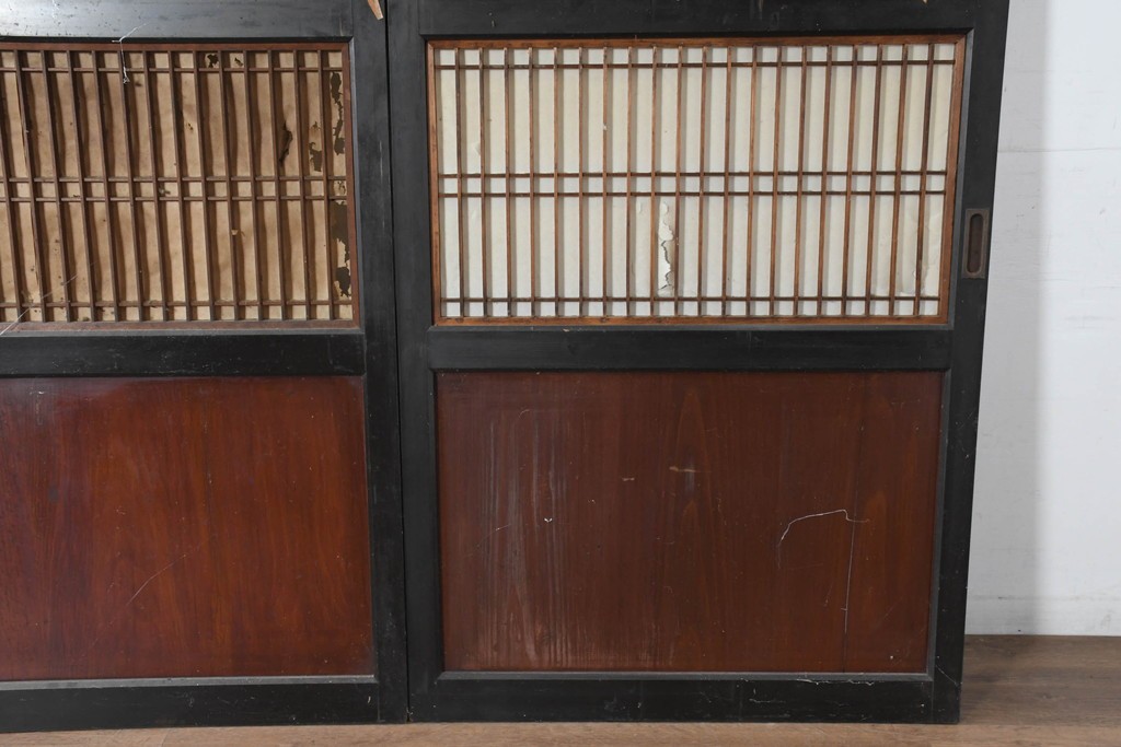 アンティーク建具　明治大正期　重厚な木枠の障子帯戸3枚セット　(R-083491)