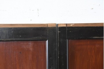 アンティーク建具　明治大正期　重厚な木枠の板戸4枚セット　(R-083492)
