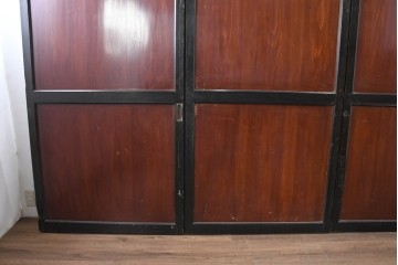 アンティーク建具　明治大正期　重厚な木枠の板戸4枚セット　(R-083492)