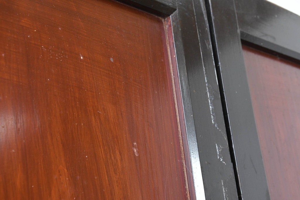 アンティーク建具　明治大正期　重厚な木枠の板戸4枚セット　(R-083492)