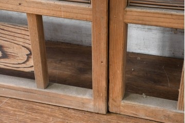 ヴィンテージ建具　昭和中期　涼し気な格子組みの夏戸2枚セット　(R-083493)
