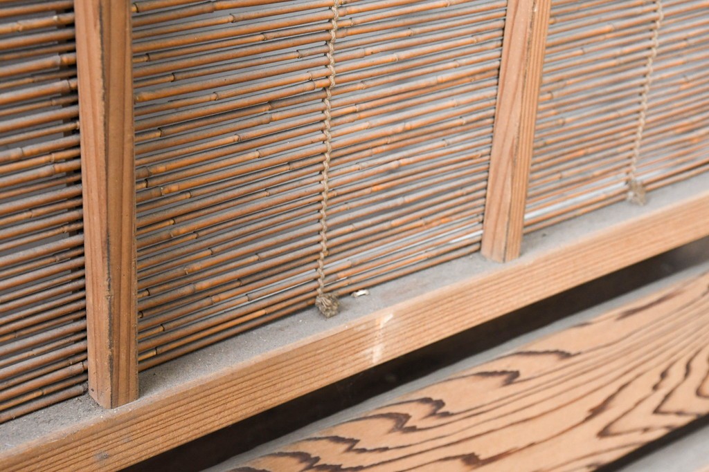 ヴィンテージ建具　昭和中期　涼し気な格子組みの夏戸3枚セット　(R-083495)